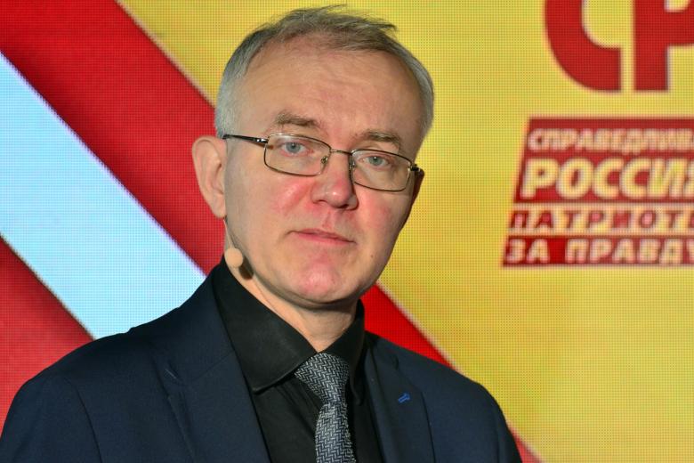 Олег Шеин