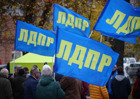 В ЛДПР предложили заменить иностранный термин «президент» на «правитель»
