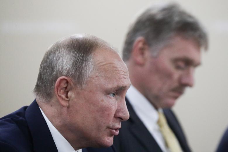Владимир Путин и Дмитрий Песков