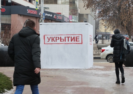 Парадные в Ленобласти «украсят» указывающими знаками до конца года