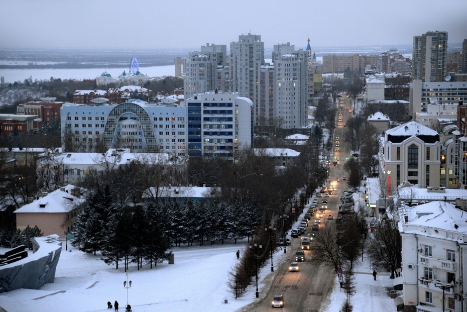 Вид на заснеженный город Хабаровск