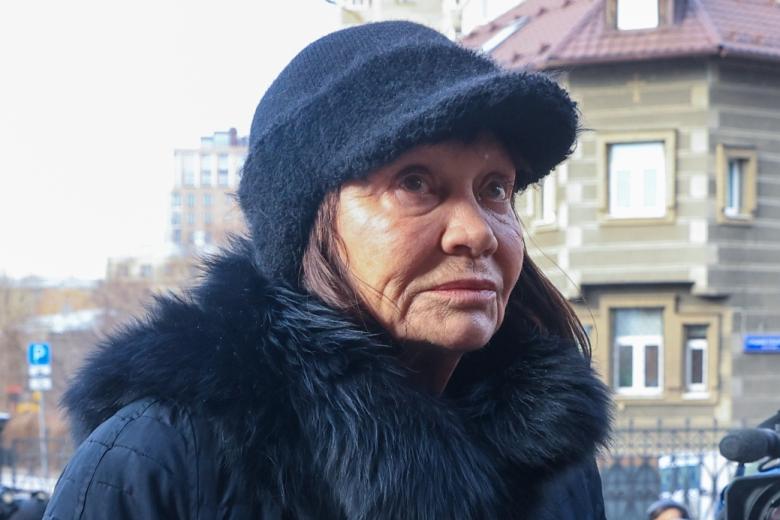 Лариса Лужина