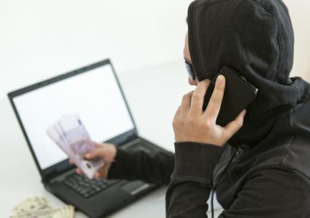 Киберэксперты дали советы, как прекратить звонки от мошенников