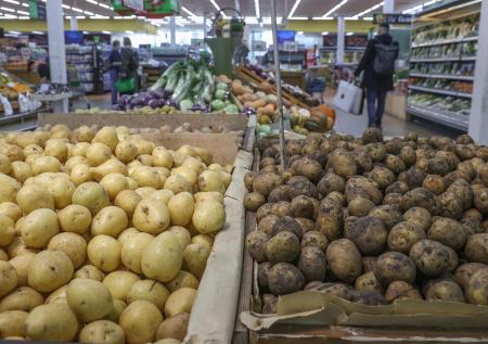 Стало известно о мощном росте цен на картофель в России