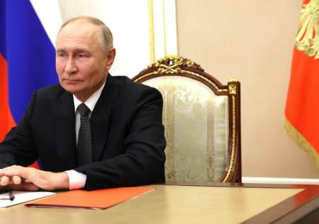 Путин оценил кандидатуру Дегтярева на пост главы ОКР