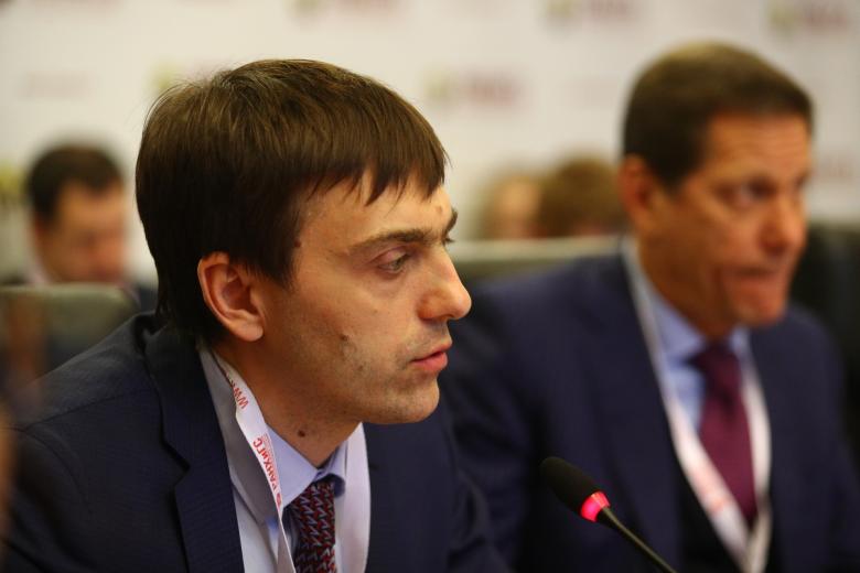 Сергей Кравцов