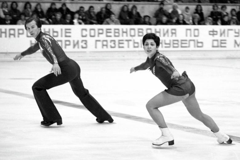 Ирина Роднина (справа) и Александр Зайцев (слева)