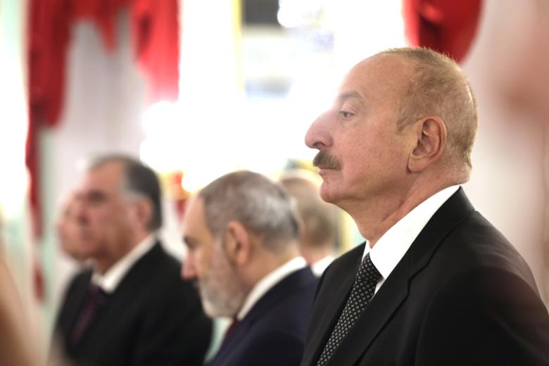 Ильхам Алиев на неформальной встрече глав государств — участников СНГ
