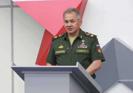 «Вдумайтесь»: Шойгу осудил Ереван после выступления Зеленского