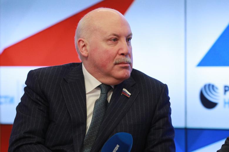 Дмитрий Мезенцев