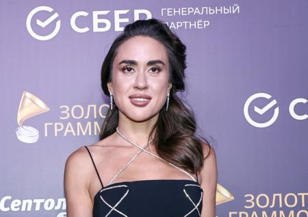 Пропажа, отношения с матерью, лечение в психушке: как живет дочь Успенской