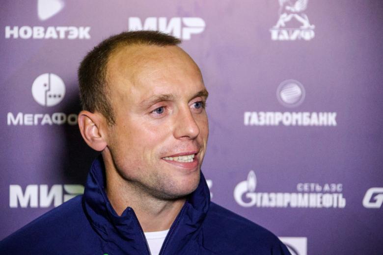 На фото: Игрок ФК Химки Денис Глушаков