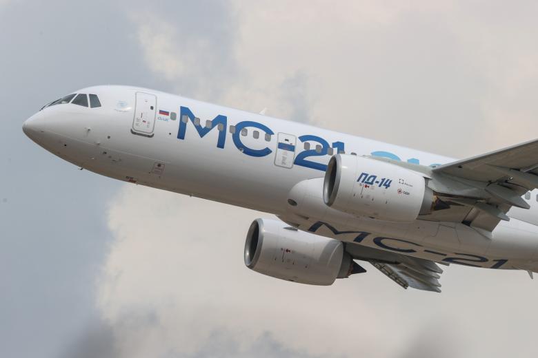 Пассажирский самолет МС-21