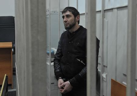 Убийце Немцова ужесточили наказание за нарушение режима