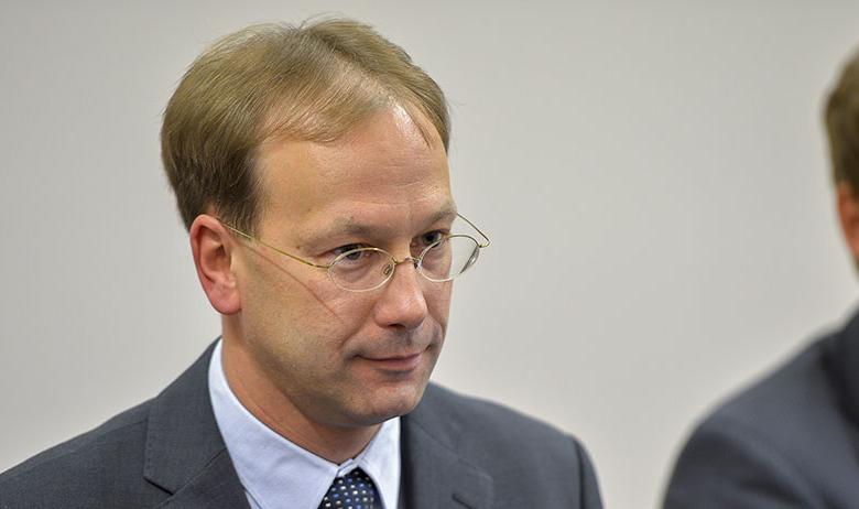 Арнольд Синисалу