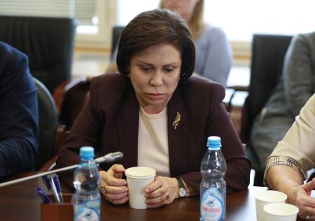 Роднина намекнула на проблемы с головой у Тарасовой