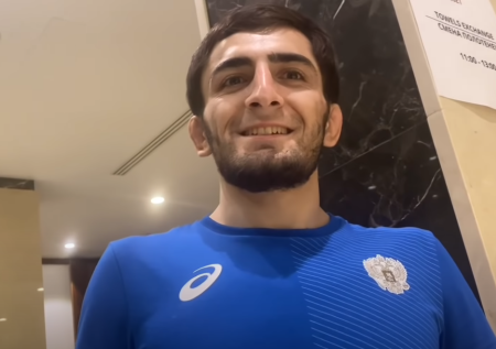 Магомедов стал чемпионом мира по вольной борьбе