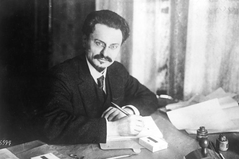 Лев Троцкий