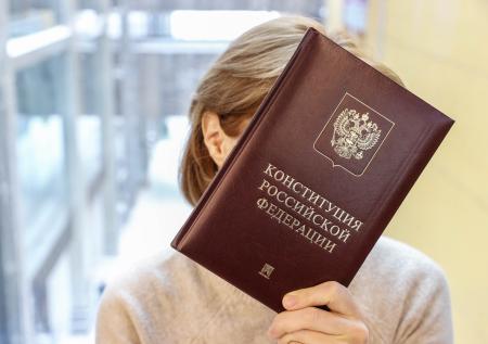 Россиян предупредили, чем им грозит многоженство
