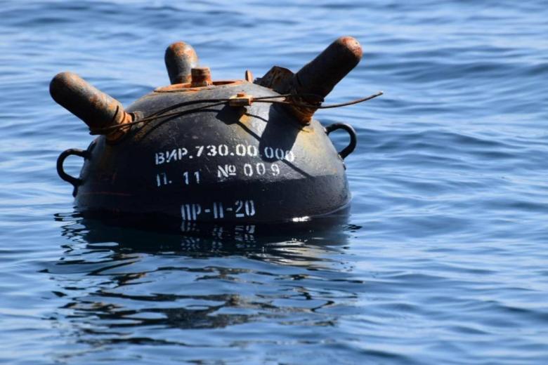 Дрейфующая мина, обнаруженная в Чёрном море