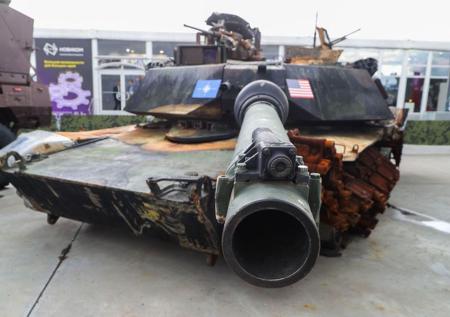 Стало известно, что уничтожение Abrams обходится ВС России в 200 рублей
