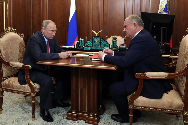 Владимир Путин и Геннадий Зюганов 