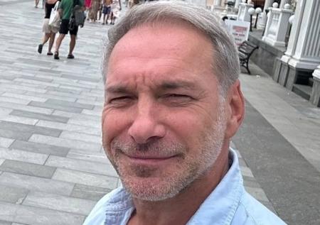 Актер «Глухаря» рассказал о жизни в детдоме