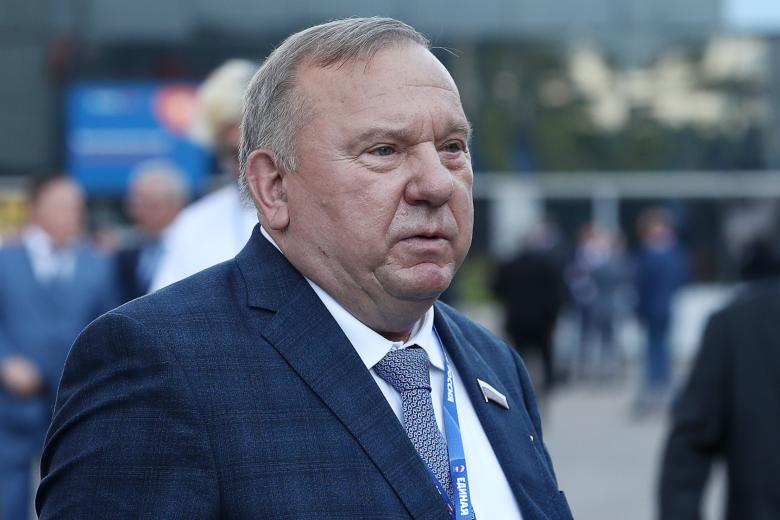 Владимир Шаманов