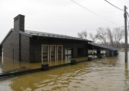 Уровень воды в реке Ишим побил семилетний рекорд