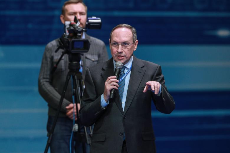 Вячеслав Никонов