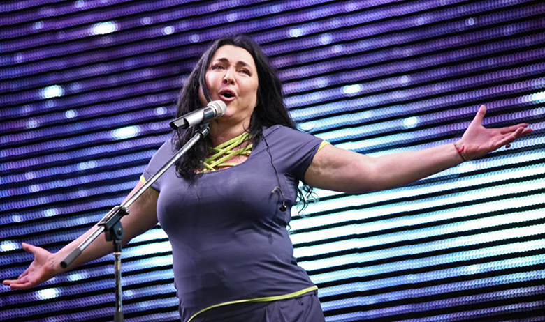 Певица Лолита