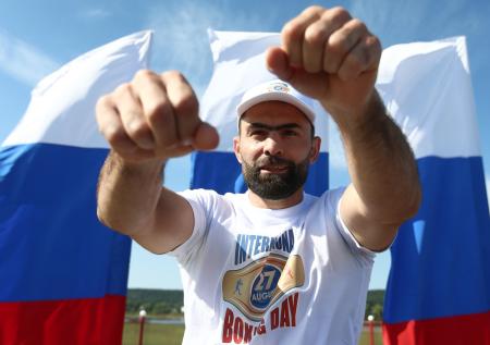 «Мне нравится Усик»: интервью олимпийского чемпиона Рахима Чахкиева