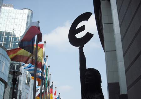 Совет ЕС утвердил выплату Киеву транша в €4,2 млрд