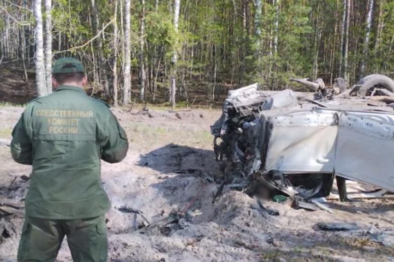 Место подрыва автомобиля, в котором находился Захар Прилепин