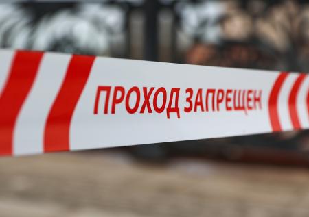 Место взрыва внедорожника в Москве оцепили до вечера