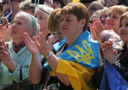 Украина готовит санкции против шести телеканалов за фильмы на русском языке