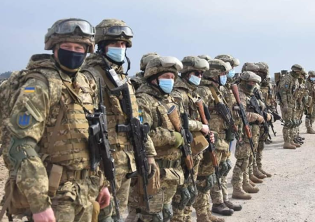 В ДНР испугались скопления украинских военных на линии соприкосновения 