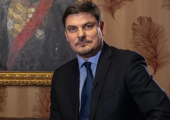 Евгений Колесов