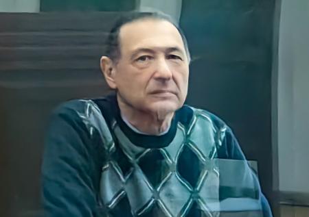 Социолог-иноагент пригрозил судом, если его включат в список на обмен