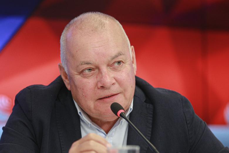 Дмитрий Киселёв