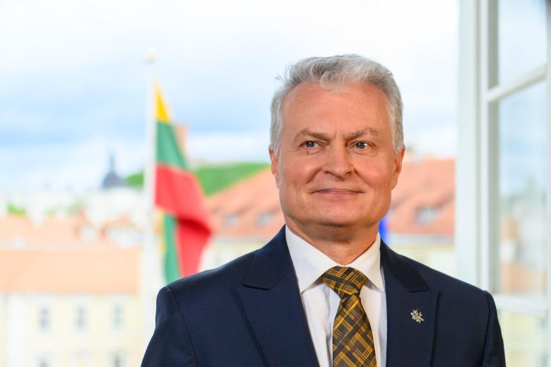 Гитанас Науседа