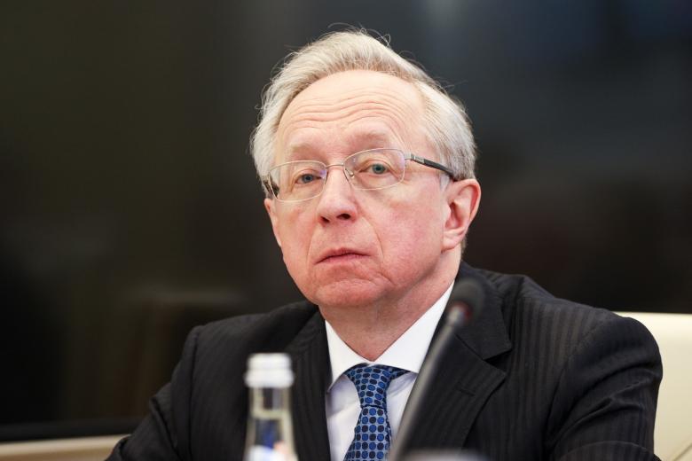 Михаил Галузин