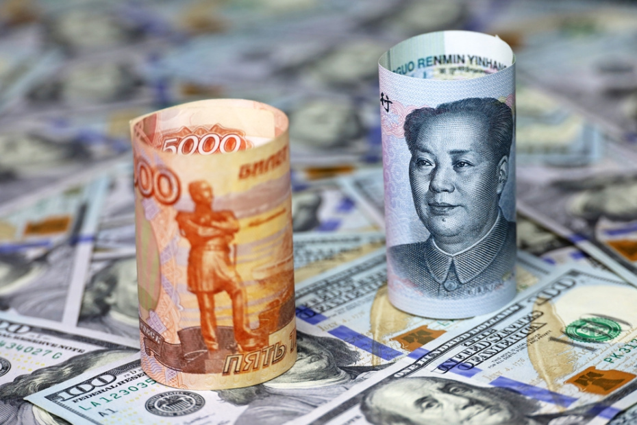 Курс доллара, евро, юаня сегодня, 15 марта: какие факторы за и против рубля