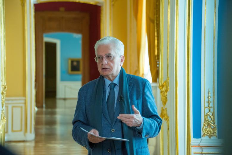 Михаил Пиотровский