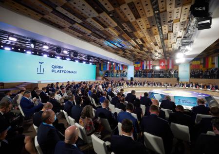Аксёнов назвал «театром абсурда» «Крымскую платформу»