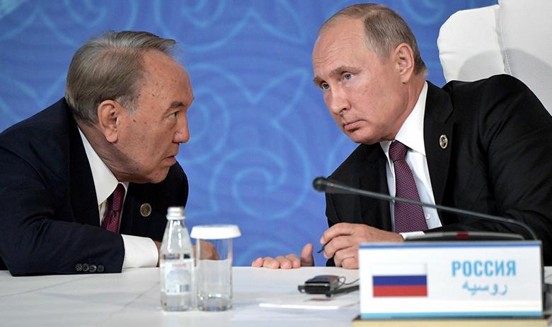 Экс-президент Казахстана Нурсултан Назарбаев и президент РФ Владимир Путин