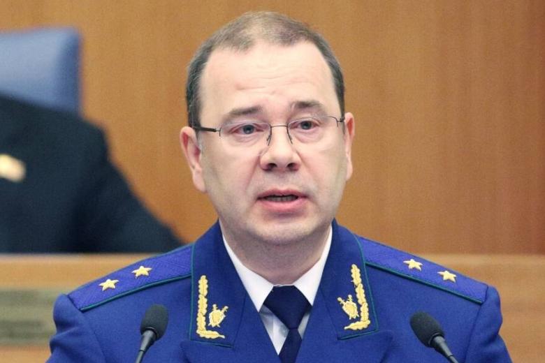 Денис Попов