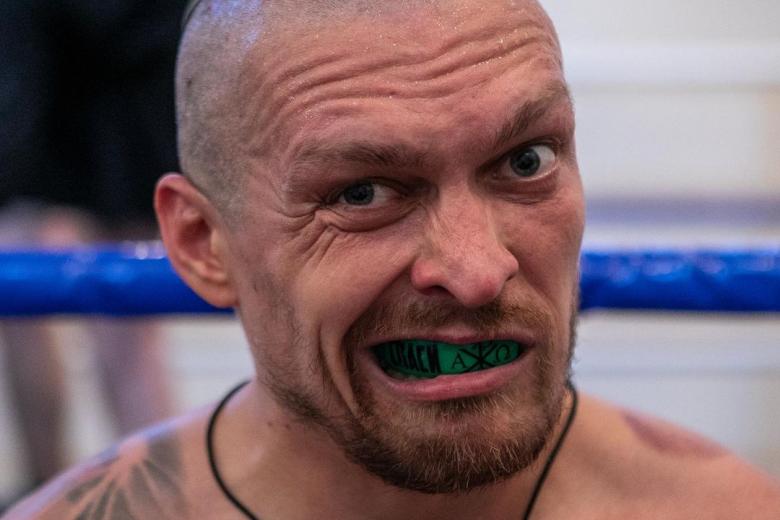 Александр Усик