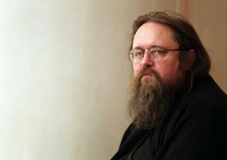«Придут другие времена»: Кураев о лишении его сана священнослужителя