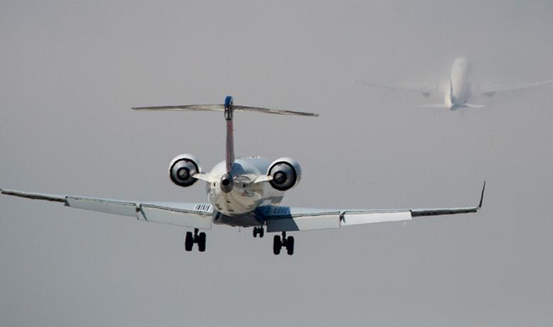 CRJ-200